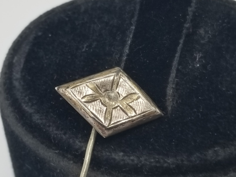 OSMANLI DÖNEMİ SAVATLI GÜMÜŞ YAKA İĞNESİ