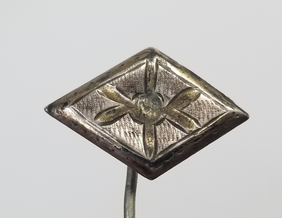 OSMANLI DÖNEMİ SAVATLI GÜMÜŞ YAKA İĞNESİ