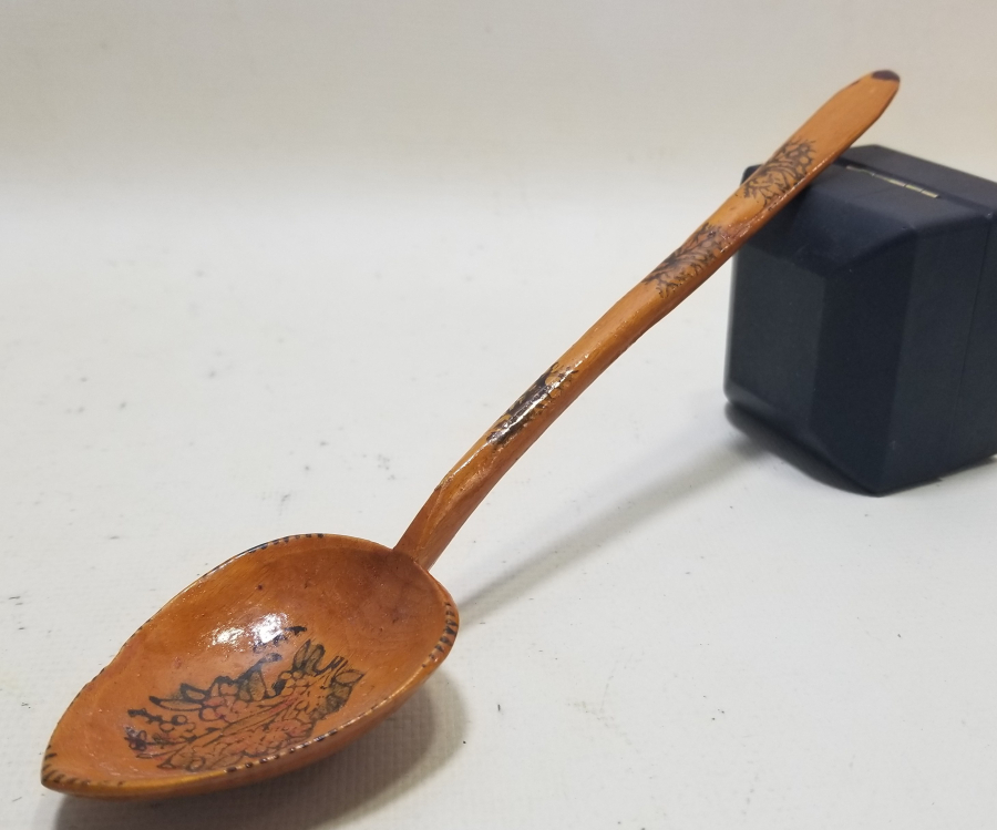 ÜZERİ TARİHLİ EL BOYAMA OSMANLI DÖNEMİ TAHTA KAŞIK