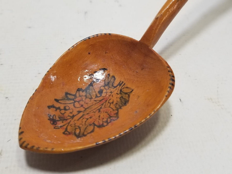 ÜZERİ TARİHLİ EL BOYAMA OSMANLI DÖNEMİ TAHTA KAŞIK