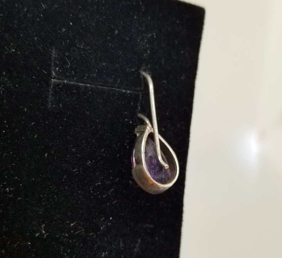 AMETİST TAŞLI GÜMÜŞ KÜPE