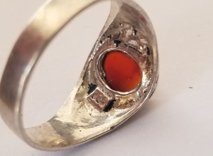 KABARTMA İŞÇİLİKLİ VE AKİK TAŞLI HAC HATIRASI GÜMÜŞ YÜZÜK