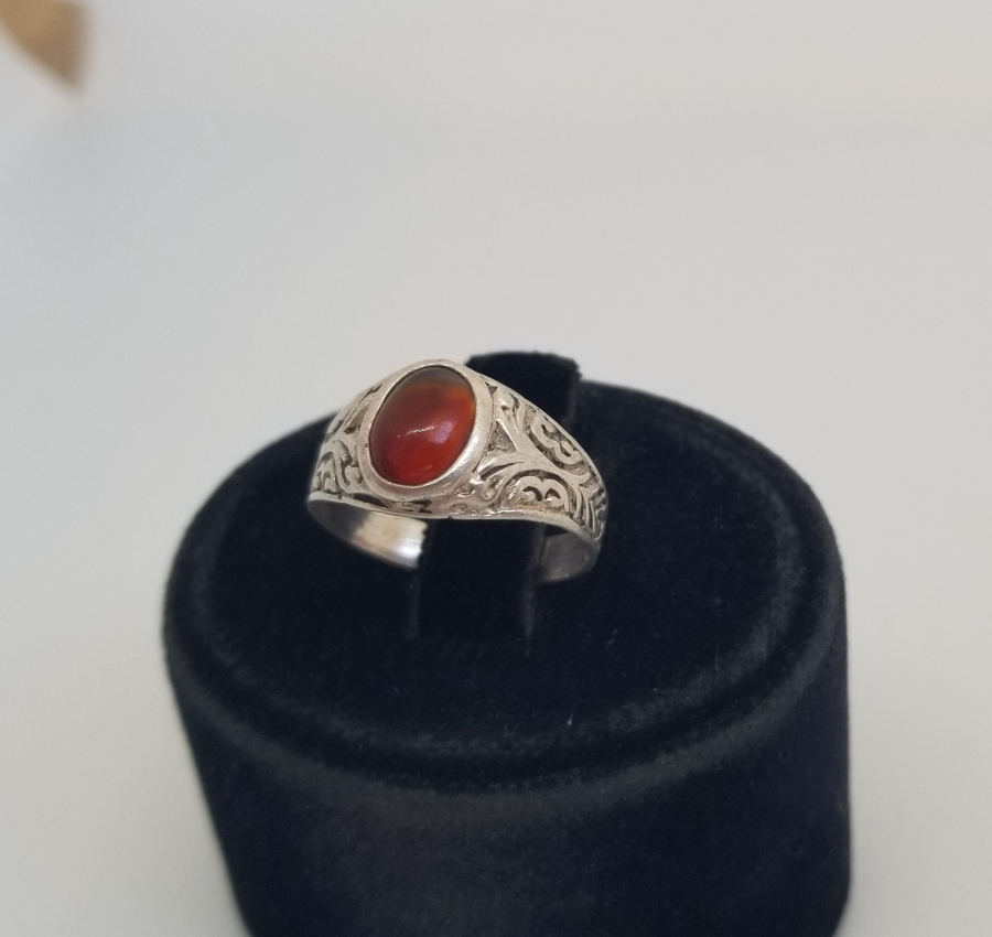 KABARTMA İŞÇİLİKLİ VE AKİK TAŞLI HAC HATIRASI GÜMÜŞ YÜZÜK