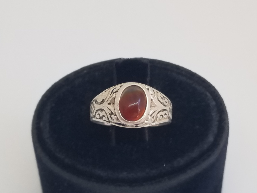 KABARTMA İŞÇİLİKLİ VE AKİK TAŞLI HAC HATIRASI GÜMÜŞ YÜZÜK