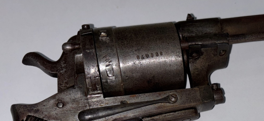 OSMANLI DÖNEMİ KARADAĞLI SUBAY TABANCASI