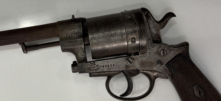 OSMANLI DÖNEMİ KARADAĞLI SUBAY TABANCASI