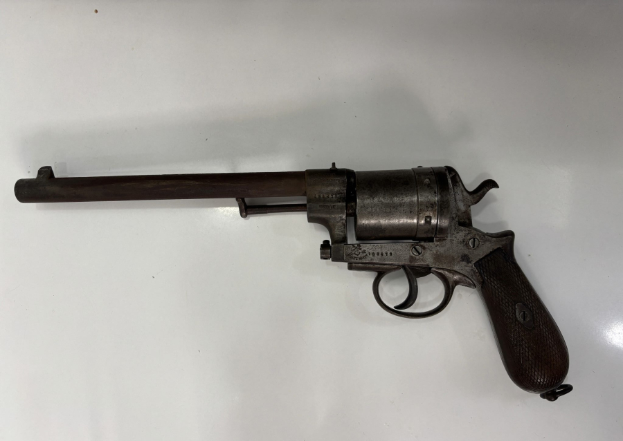 OSMANLI DÖNEMİ KARADAĞLI SUBAY TABANCASI