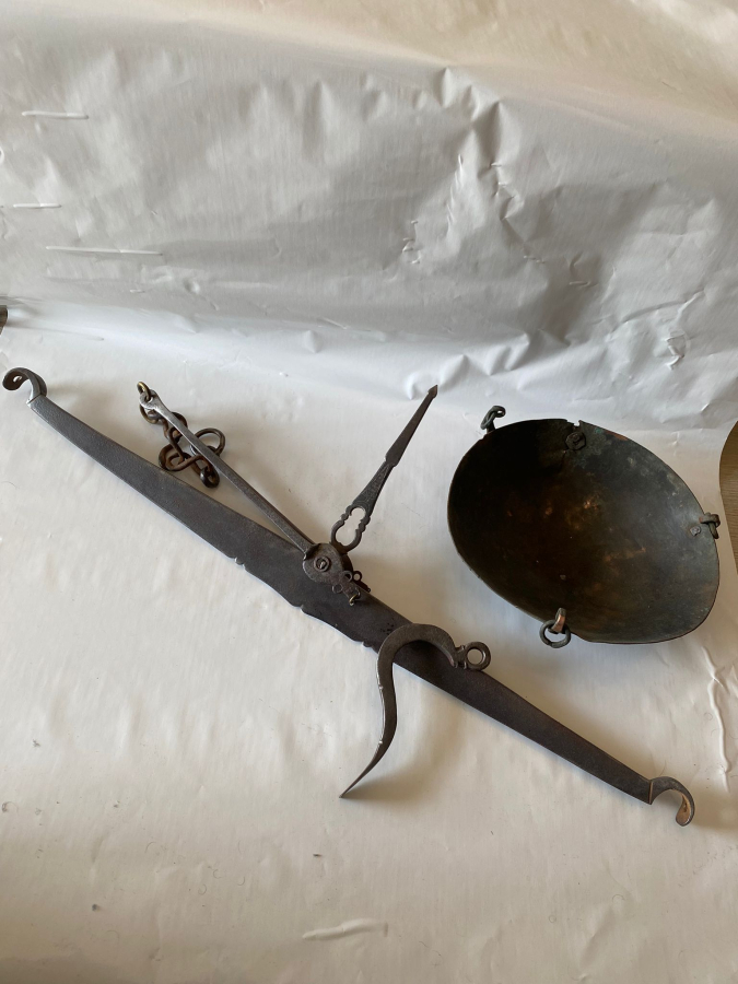 EL YAPIMI ANTİKA ÇİFT KEFELİ TERAZİ