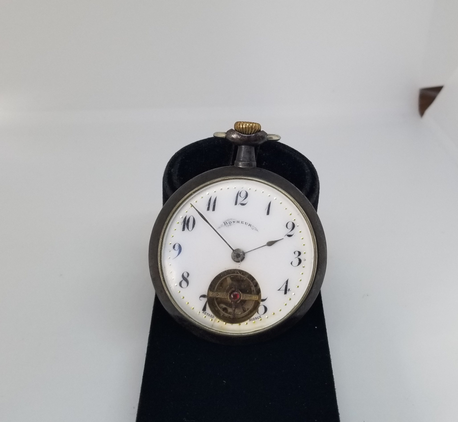 ÇOK NADİR KADRANI ALTIN BEZELİ BONHEUR CEP SAATİ