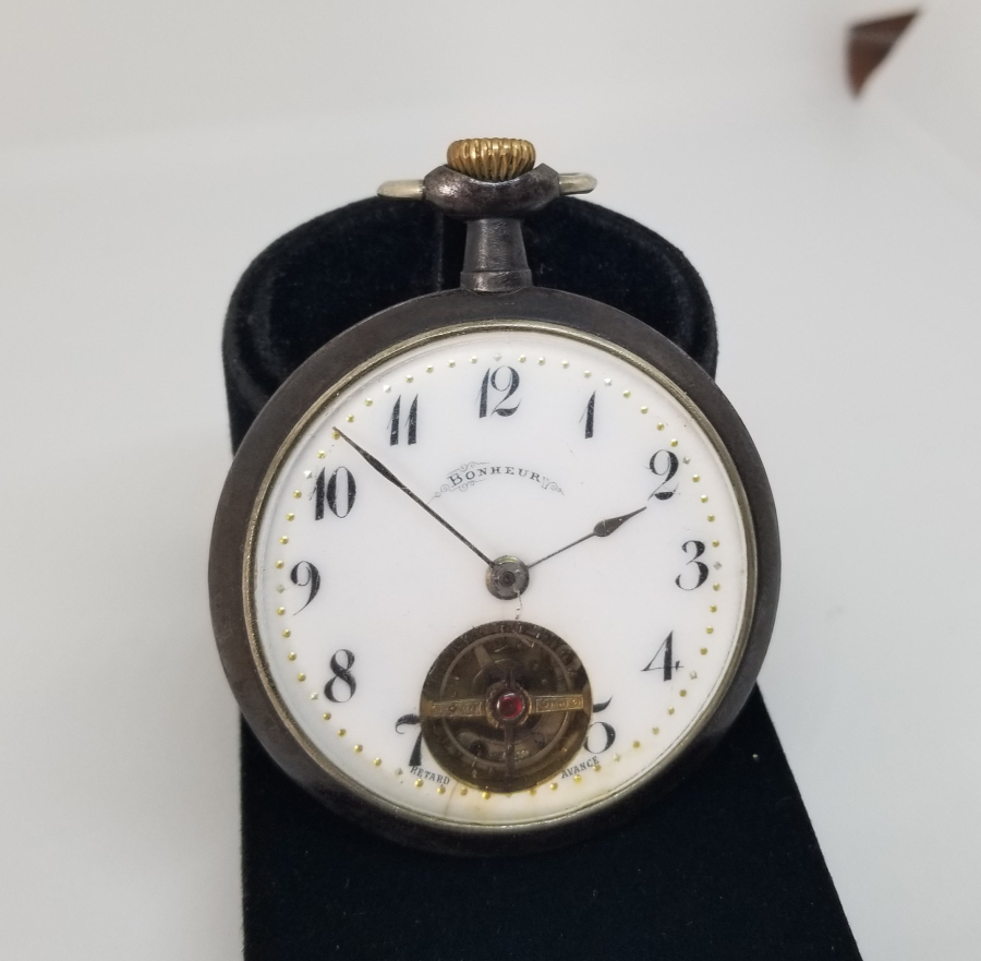 ÇOK NADİR KADRANI ALTIN BEZELİ BONHEUR CEP SAATİ