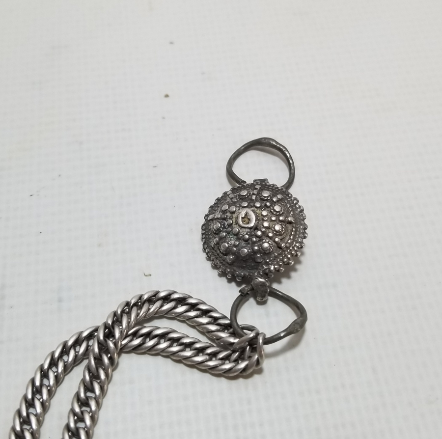 MİNELİ SÜRGÜLÜ OSMANLI DÖNEMİ İPEK ZİNCİRLİ GÜMÜŞ CEP SAATİ KÖSTEĞİ