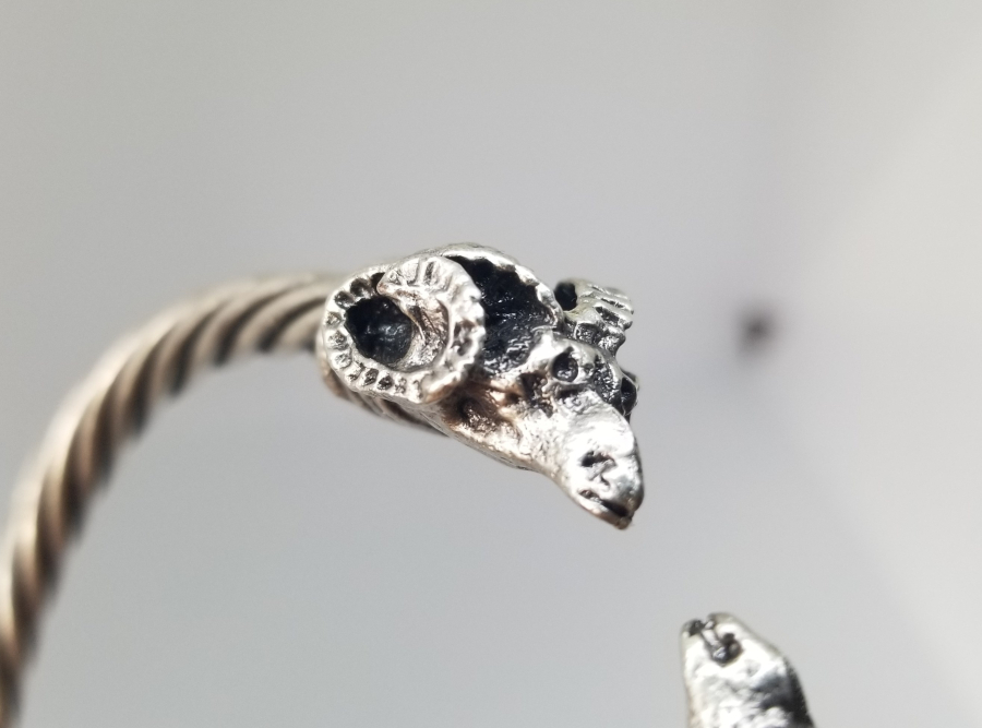 ÖZEL YAPIM KOÇ BAŞLI GÜMÜŞ BİLEZİK - BİLEKLİK