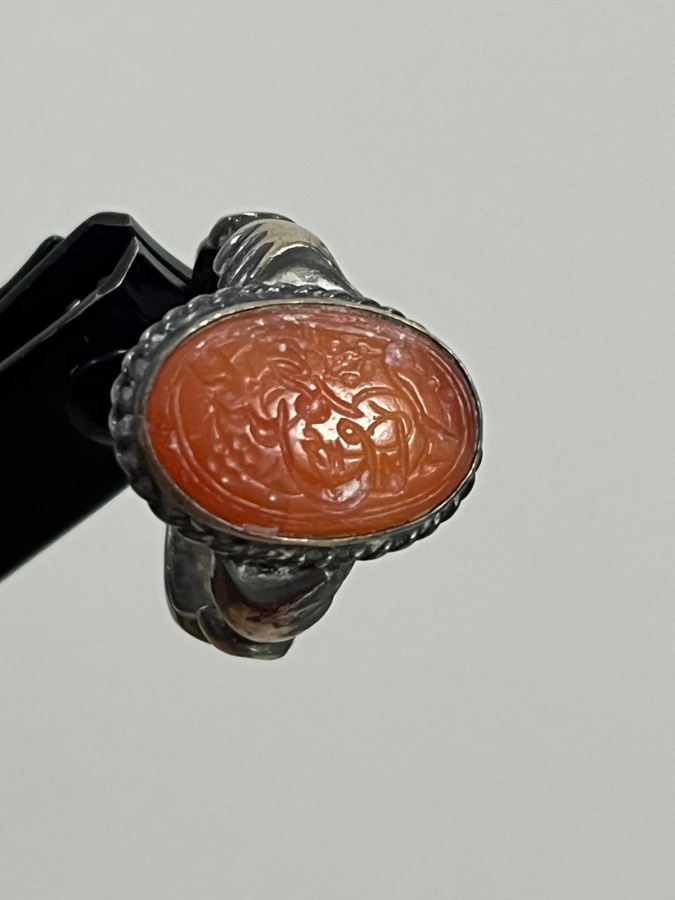 AKİK TAŞLI OSMANLI DÖNEMİ ÜZERİ YAZILI GÜMÜŞ YÜZÜK