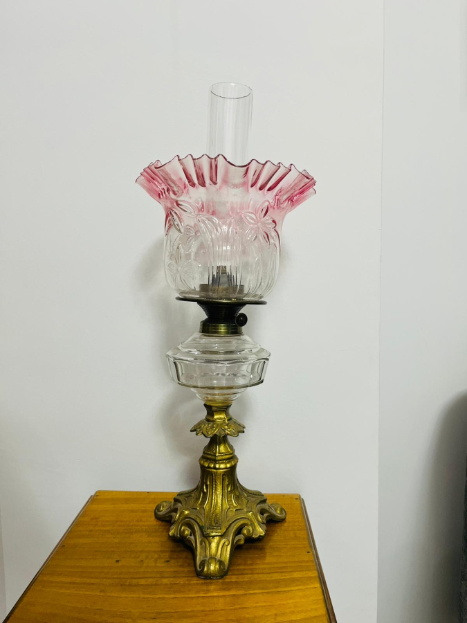 ALTIN VERMEYLİ BRONZ AYAKLI NADİR TİPTE OSMANLI DÖNEMİ GAZ LAMBASI