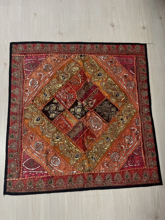 SIRMA İŞÇİLİKLİ VE PULLU EL İŞİ ANTİKA BOHÇA