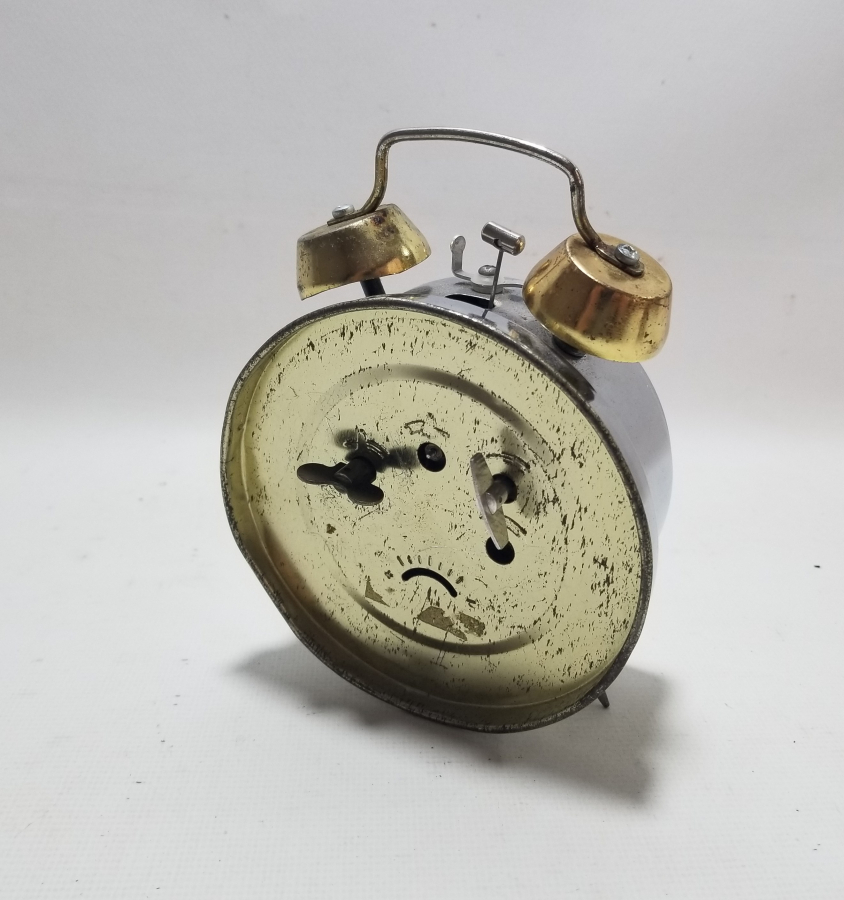 ANTİKA KURMALI TAVUKLU MASA SAATİ