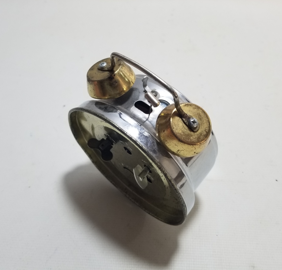 ANTİKA KURMALI TAVUKLU MASA SAATİ