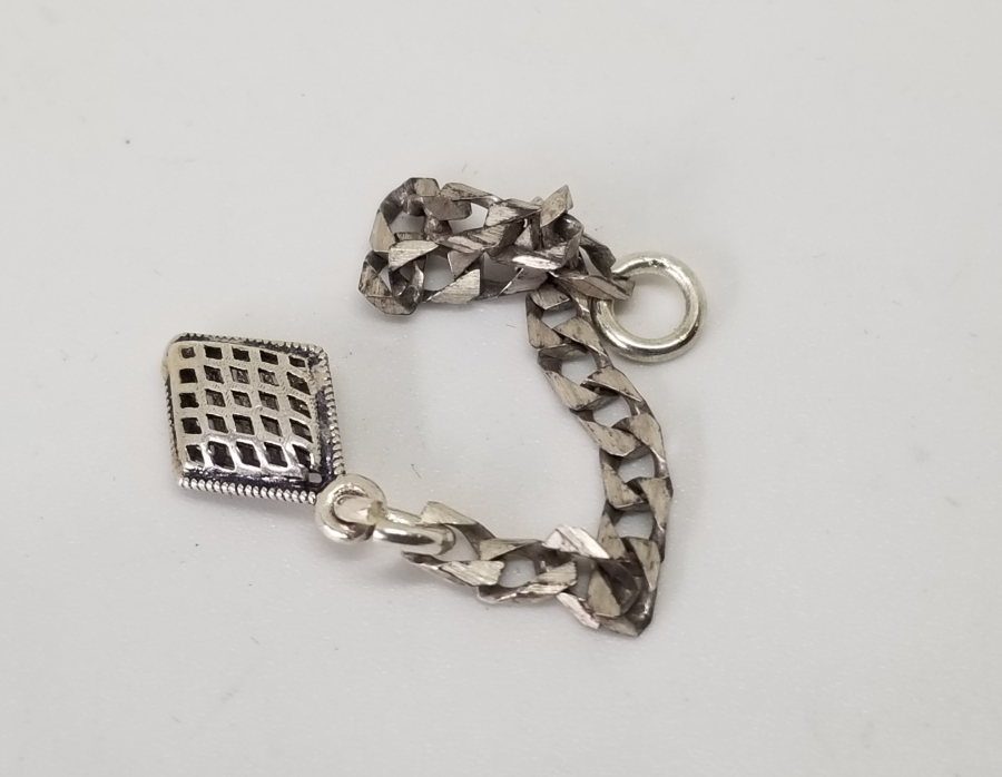 ÖZEL YAPIM GÜMÜŞ TESPİH PÜSKÜLÜ