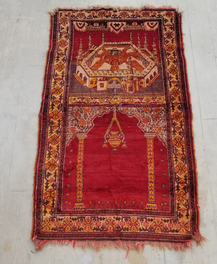 OSMANLI DÖNEMİ ÜZERİ YAZILI AY YILDIZLI VE KABE-İ ŞERİF GÖRSELLİ ÇOK NADİR TEKKE İŞİ SECCADE