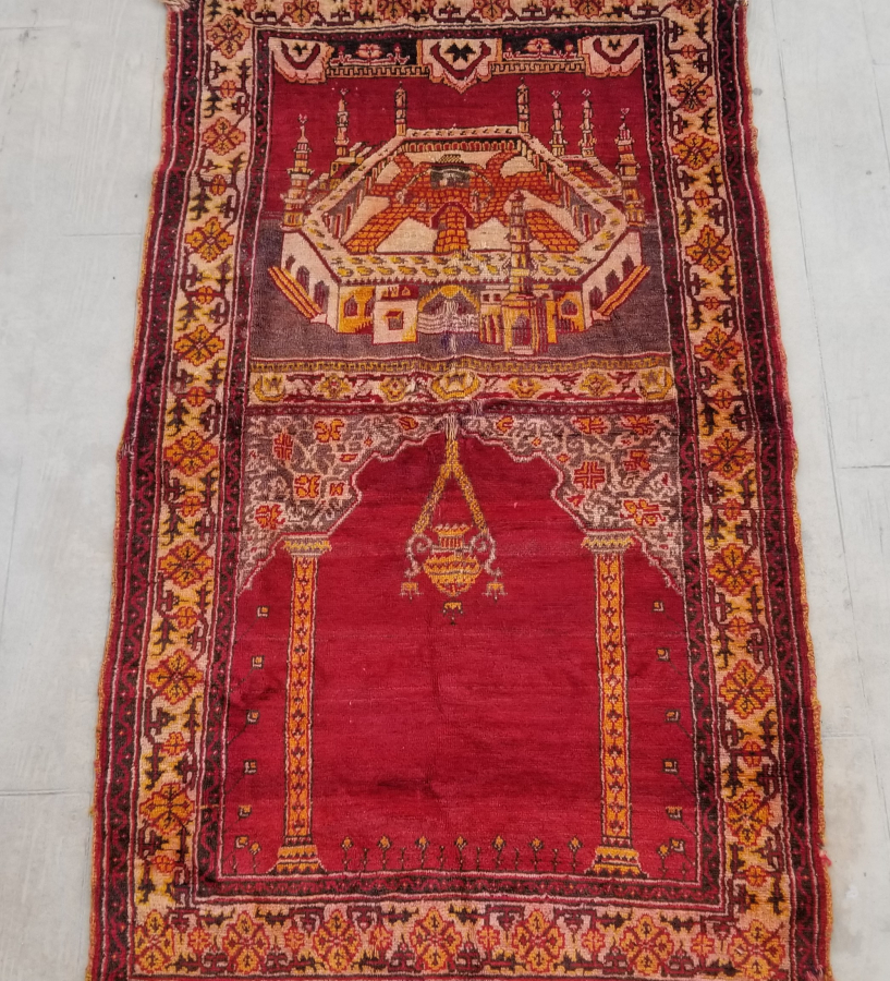 OSMANLI DÖNEMİ ÜZERİ YAZILI AY YILDIZLI VE KABE-İ ŞERİF GÖRSELLİ ÇOK NADİR TEKKE İŞİ SECCADE