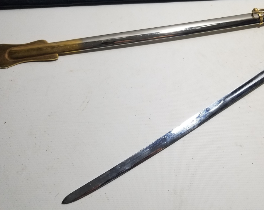 ORJİNAL KILIFINDA NADİR SUBAY KILICI