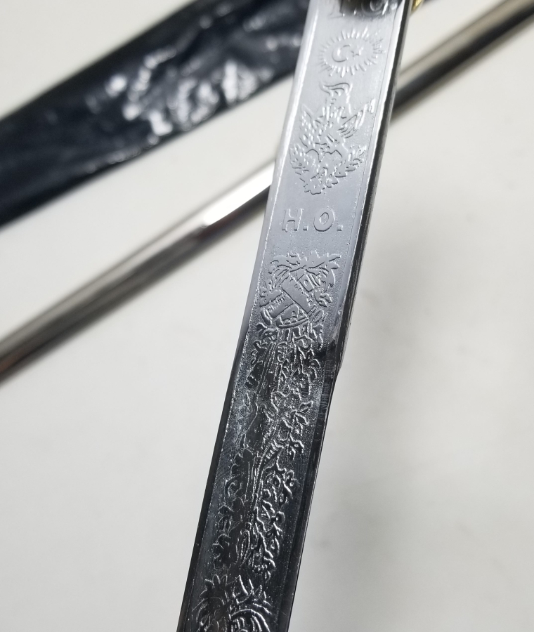 ORJİNAL KILIFINDA NADİR SUBAY KILICI