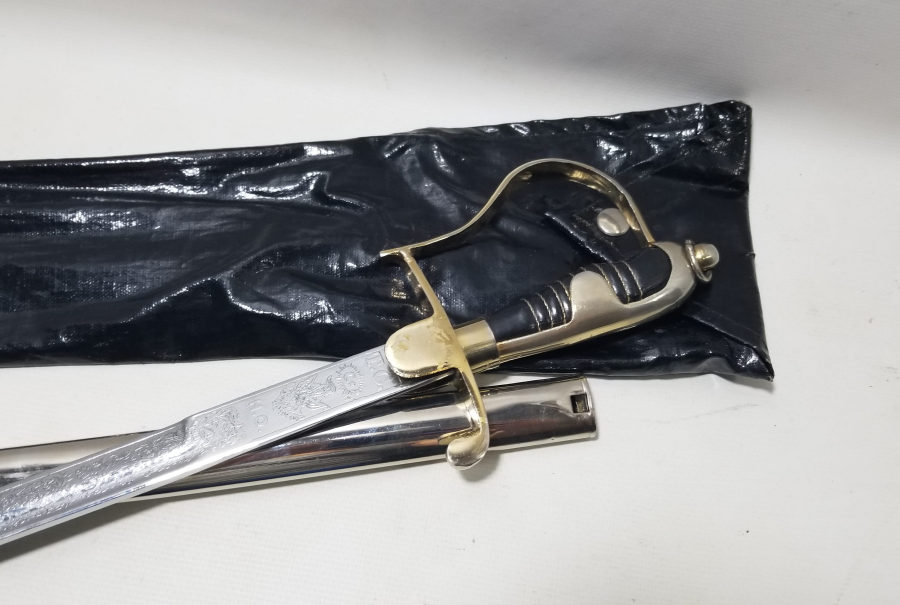 ORJİNAL KILIFINDA NADİR SUBAY KILICI