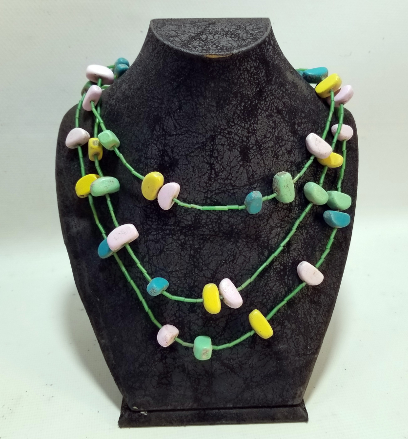 EL BOYAMA DOĞAL TAŞLI GERDANLIK