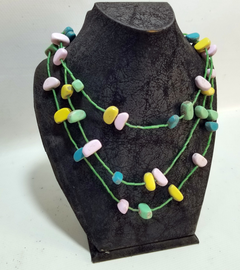 EL BOYAMA DOĞAL TAŞLI GERDANLIK