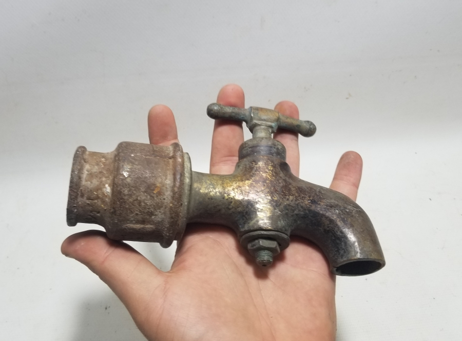 BÜYÜK BOY ANTİKA MUSLUK