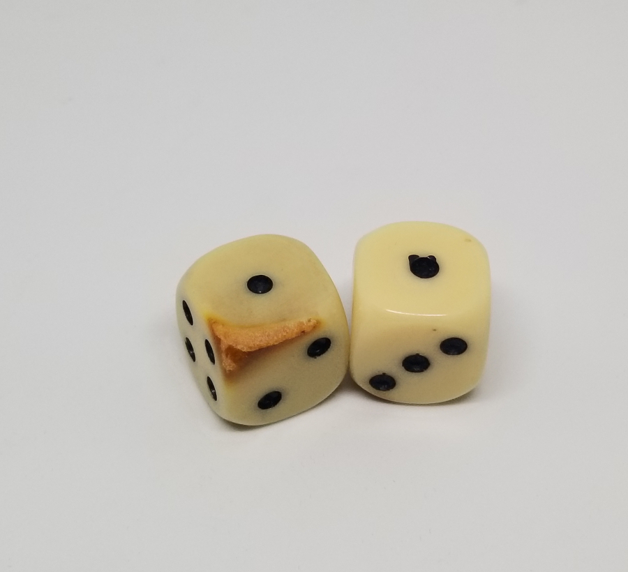 ANTİKA KATALİN ZAR