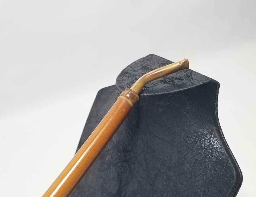 ÜZERİ ALTIN VARAKLI TOPHANE LÜLE