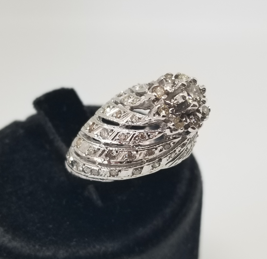 PIRLANTA TAŞLI KUBBELİ MODEL YÜZÜK