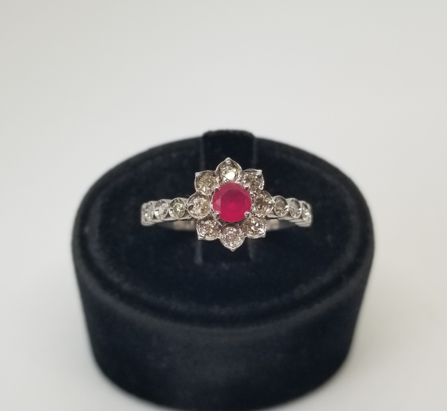 PIRLANTA VE YAKUT TAŞLI GÜNEŞ MODEL YÜZÜK