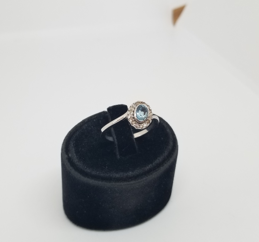 PIRLANTA VE RENKLİ AMETİST TAŞLI OVAL MODEL YÜZÜK