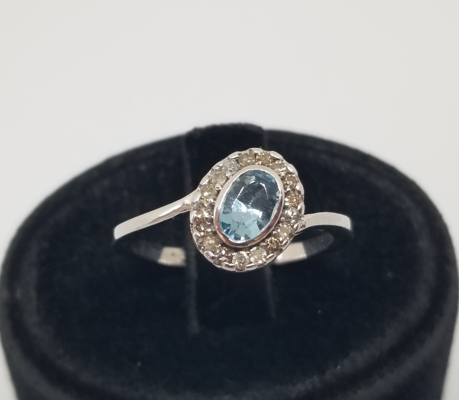 PIRLANTA VE RENKLİ AMETİST TAŞLI OVAL MODEL YÜZÜK