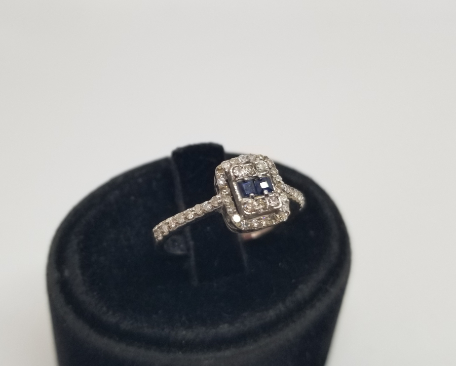 PIRLANTA VE SAFİR TAŞLI BAGET MODEL YÜZÜK