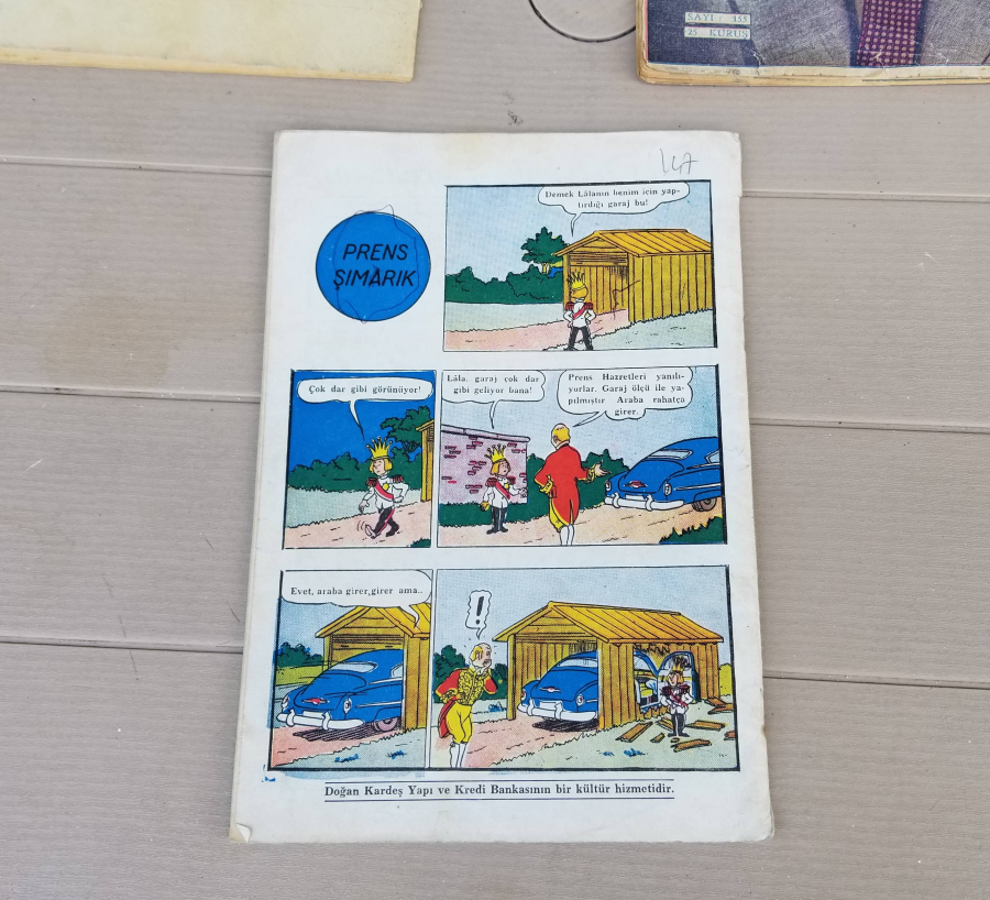 3 ADET ANTİKA DERGİ