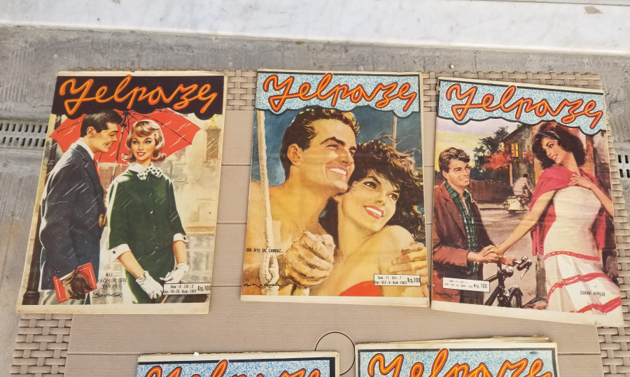 ANTİKA 5 ADET YELPAZE DERGİSİ