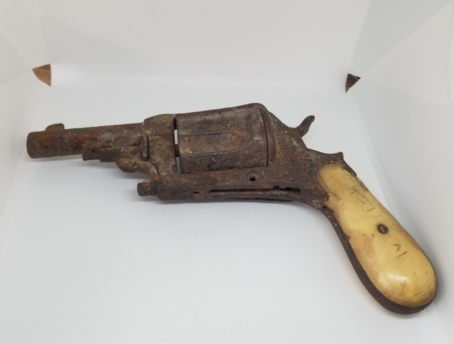 OSMANLI DÖNEMİ SUBAY TABANCASI