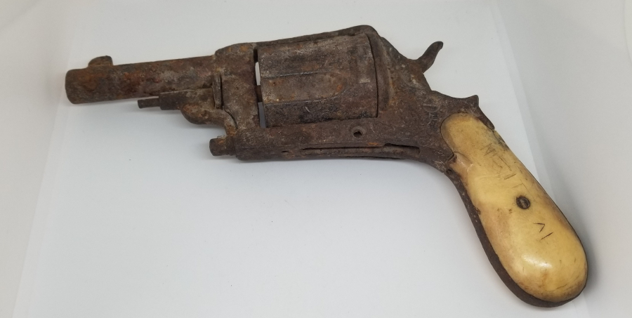 OSMANLI DÖNEMİ SUBAY TABANCASI