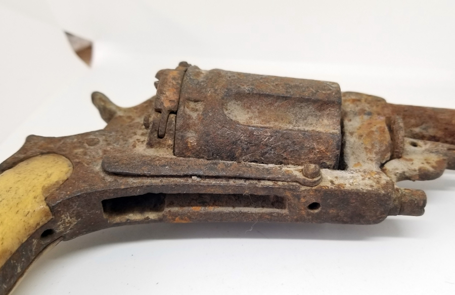 OSMANLI DÖNEMİ SUBAY TABANCASI