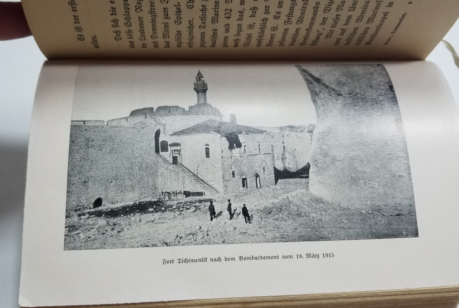 1. DÜNYA SAVAŞI DÖNEMİ İÇİ GRAVÜRLÜ ÇANAKKALE CEPHESİ KONULU ALMAN BASKISI KİTAP