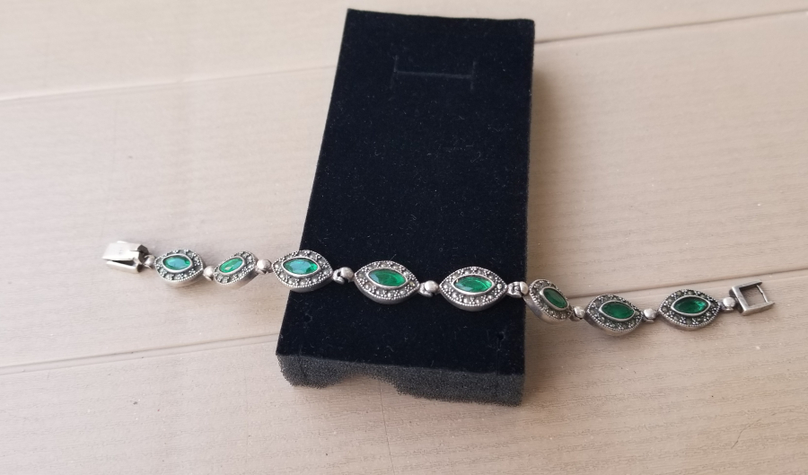 ZİRKON TAŞLI GÜMÜŞ BİLEKLİK