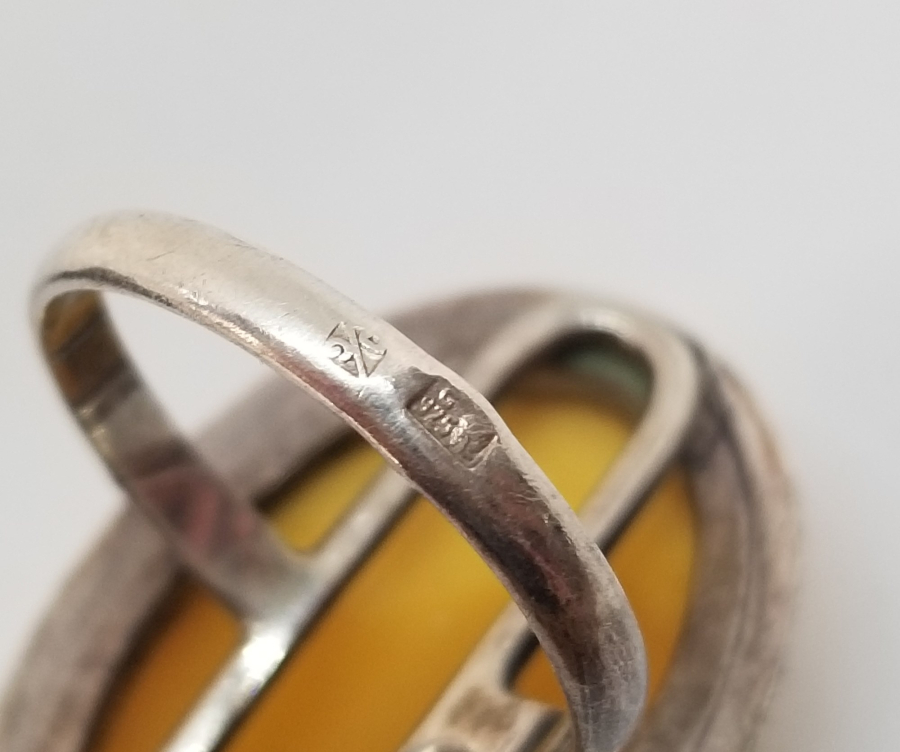 KAYA DAMLA KEHRİBARDAN ÖZEL YAPIM GÜMÜŞ YÜZÜK