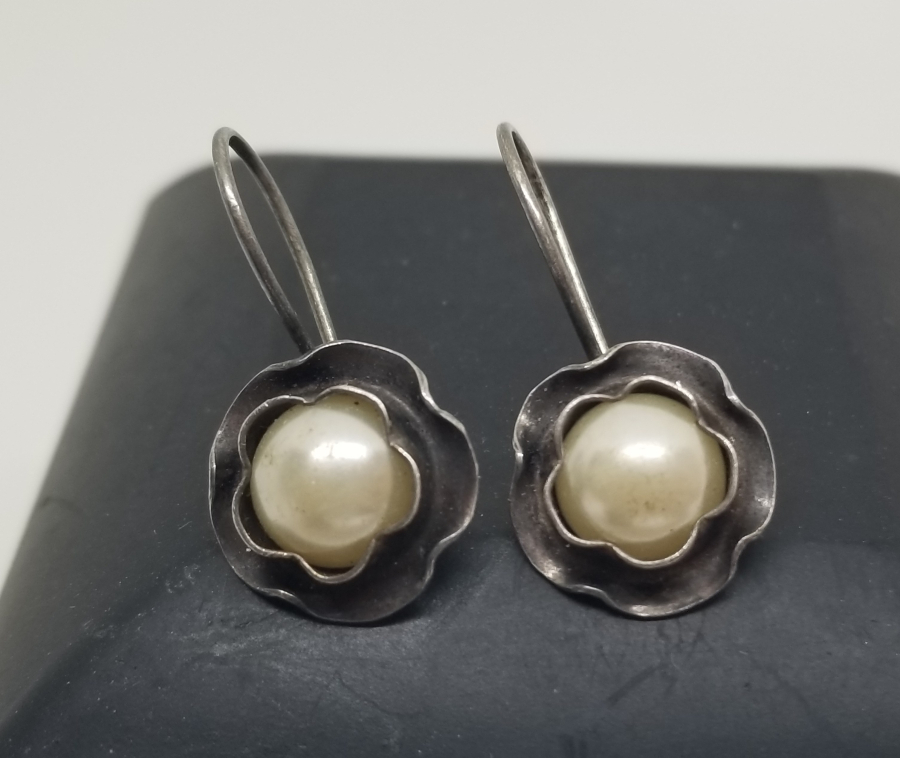 ÖZEL YAPIM İNCİLİ GÜMÜŞ KÜPE