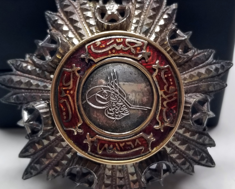 ORJİNAL ASKISI İLE 5. DERECE MECİDİ NİŞANI