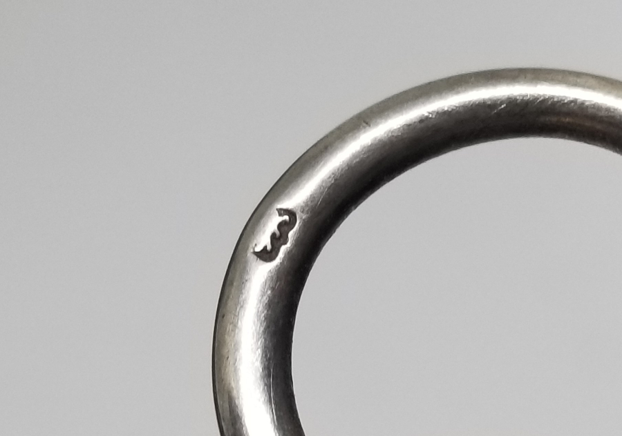 NADİR TİPTE GÜMÜŞ KASA YARIM PRİOR CEP SAATİ