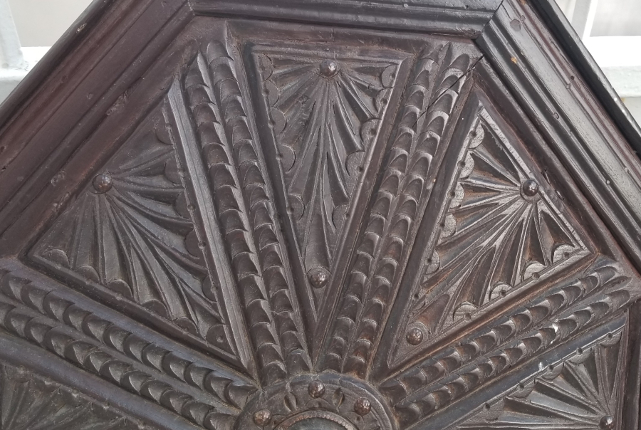 EL OYMA İŞÇİLİKLİ VE METAL APLİKLİ OSMANLI DÖNEMİ TEKKE İŞİ NADİR TAVAN GÖBEĞİ