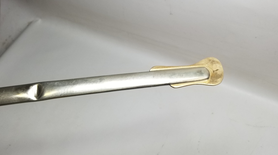 BOYNUZ SAPLI CUMHURİYET BAŞLARI NADİR SUBAY KILICI